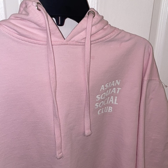 Asian Squat Social Club - Picture 5 of 10